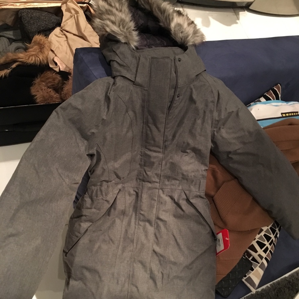 SOLD! Brand new The North Face Parka
